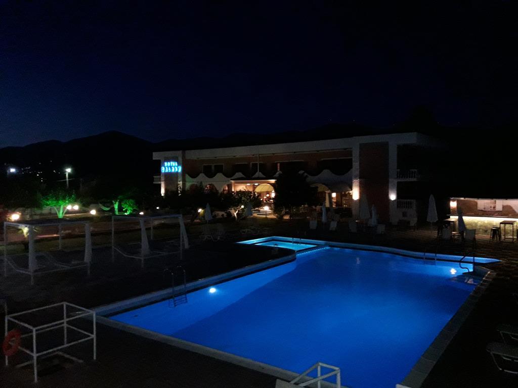 Galaxy Hotel Аргостолион Экстерьер фото